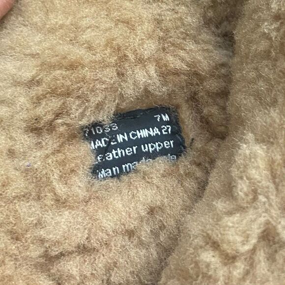 Clarks Real Fur Lined Wedge Ankle Boots Women Size 7M Leather Upper Cabincore - Picture 10 of 10